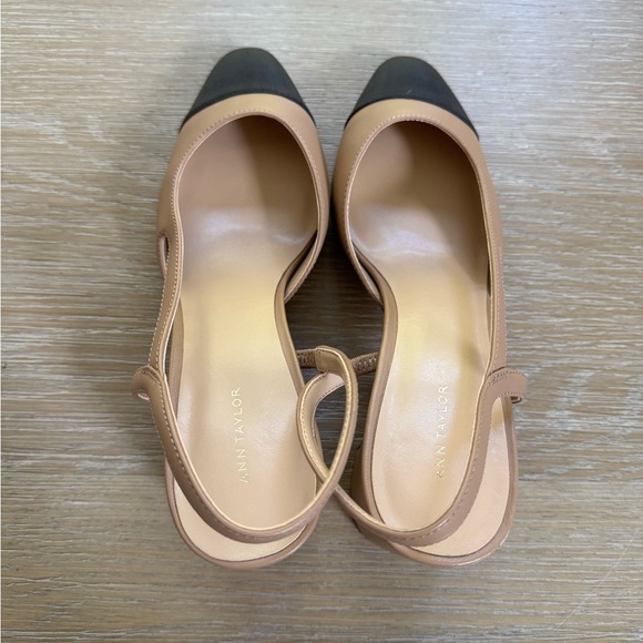 NEW Ann Taylor women’s tan black cap toe sling back heels shoes pumps size 8.5 - Picture 2 of 6